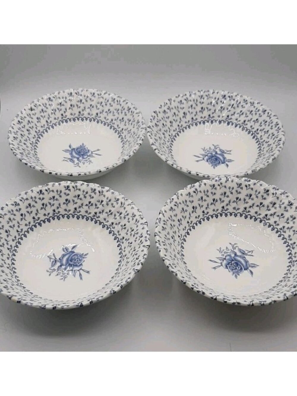 VTG Johnson Bros Blue Rose Bouquet Cereal Salad Bowls Set of 4 Ironstone England